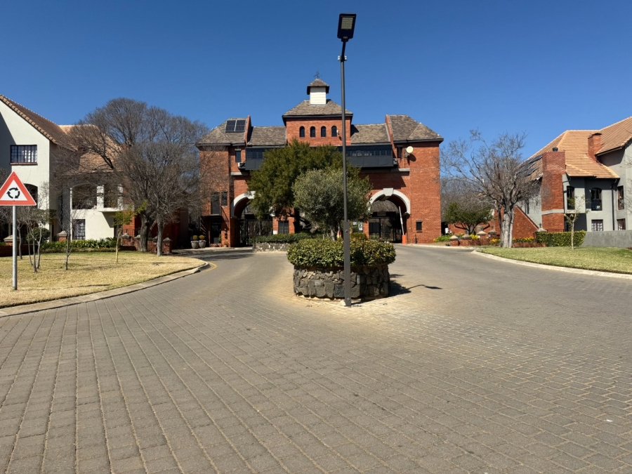  Bedroom Property for Sale in Landsmeer Residential Estate North West
